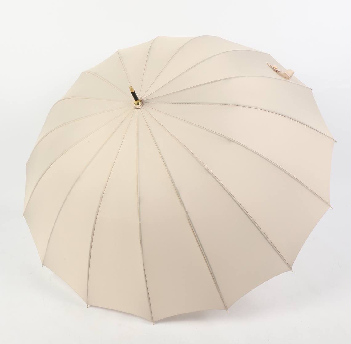 16 ribs graceful automatic open walk stick lady umbrella in beige